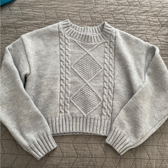 Grey Boxy Cable Knit Sweater - Elodie Women’s Size XS - Picture 2 of 5
